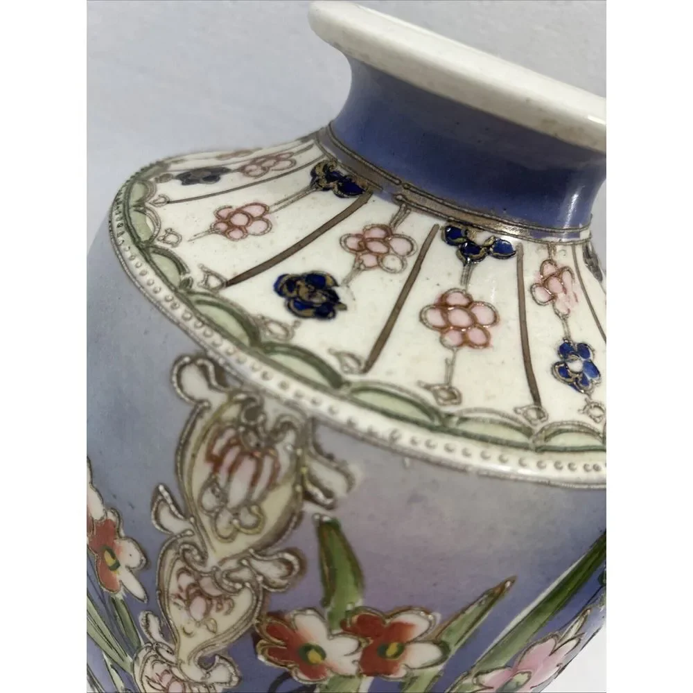 Vintage Hand Painted Urn Vase made in japan‎ 13